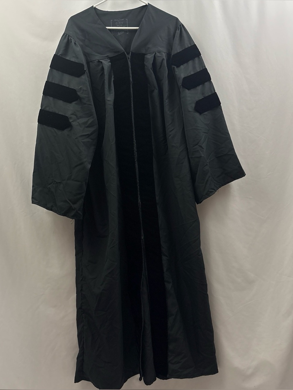 Jostens University College Doctor PhD Doctoral Regalia Gown Tam 6' 1—6' 3 KU